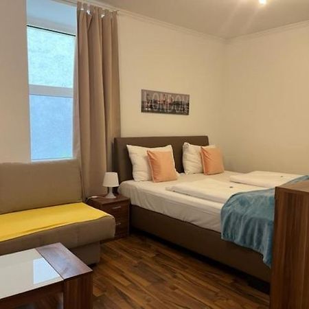 Grand Central Station Apartments I Contactless Check-In Wien Exteriör bild