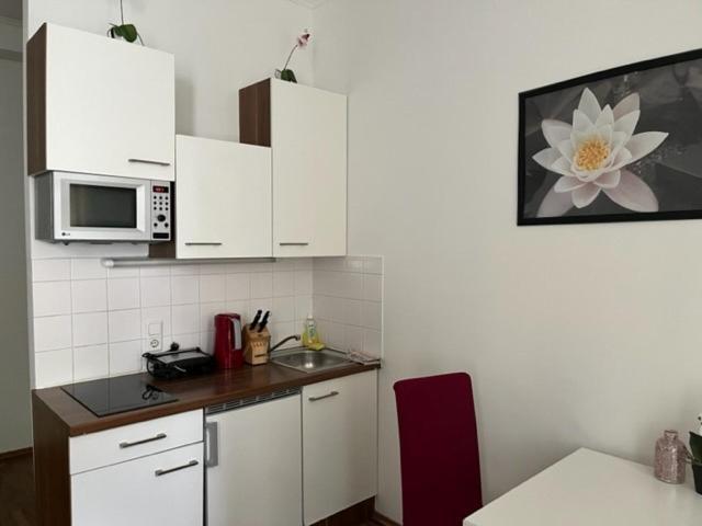 Grand Central Station Apartments I Contactless Check-In Wien Exteriör bild