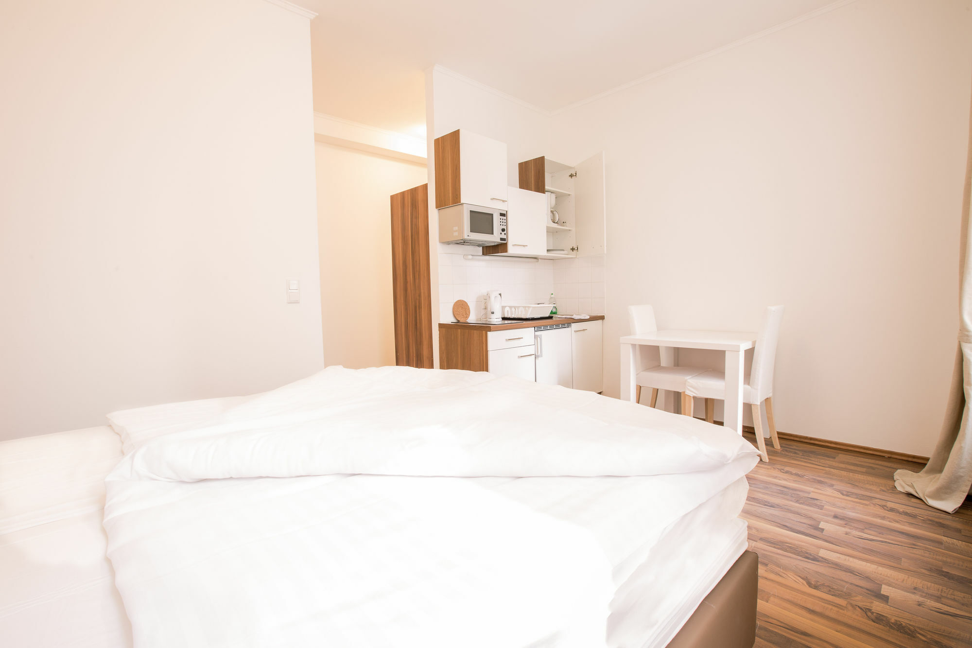 Grand Central Station Apartments I Contactless Check-In Wien Exteriör bild